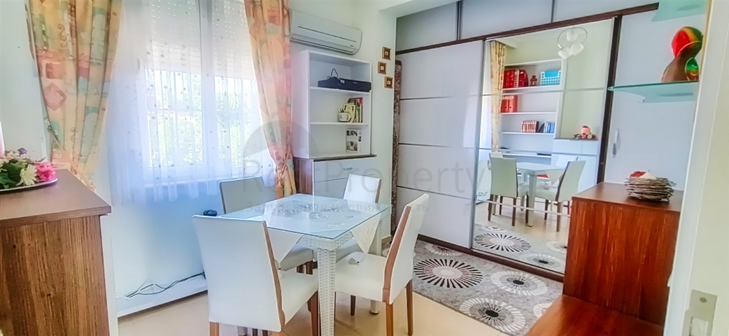 شقة من غرفتي نوم مع أثاث في Camyuva Kemer