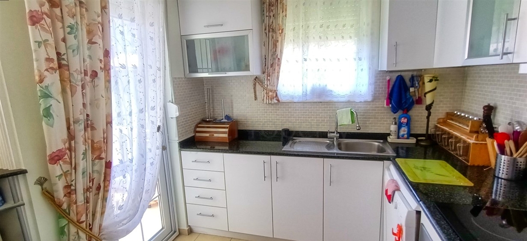 شقة من غرفتي نوم مع أثاث في Camyuva Kemer