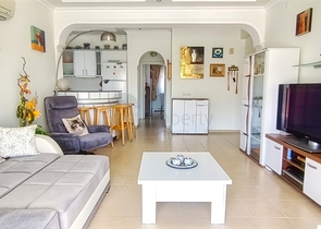 شقة من غرفتي نوم مع أثاث في Camyuva Kemer