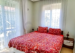 شقة من غرفتي نوم مع أثاث في Camyuva Kemer