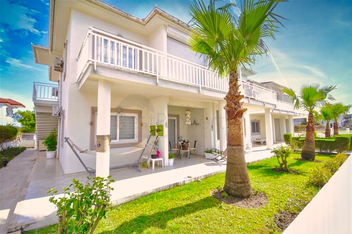 شقة 2 + 1 مفروشة في كاميوفا كيمير على بعد 500 م من البحر