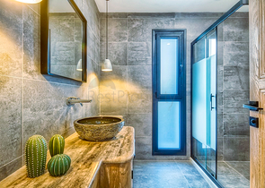 فيلا فاخرة 4 + 1 مع أثاث مطلة على البحر الأبيض المتوسط