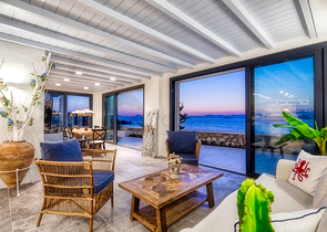 فيلا فاخرة 4 + 1 مع أثاث مطلة على البحر الأبيض المتوسط