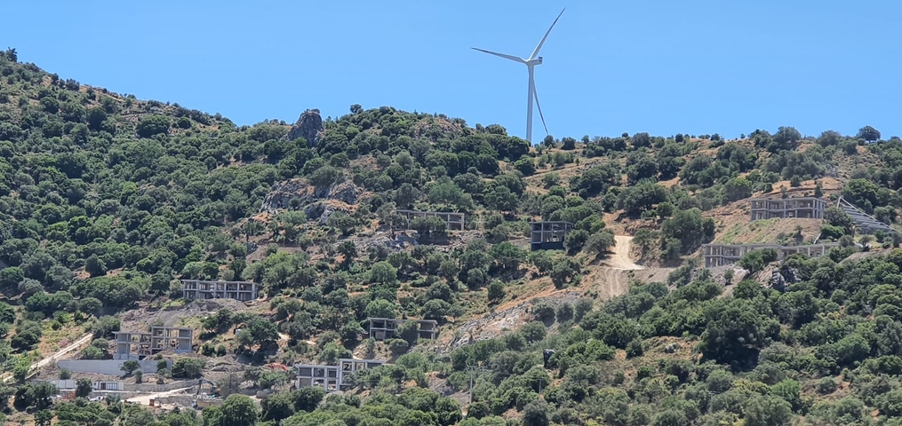 فلل فاخرة -اطلالة بحر ساحرة - تصميم 1+5 - في بودروم 