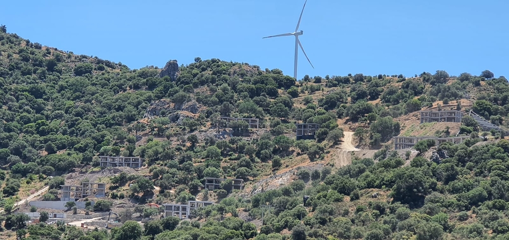 فلل فاخرة -اطلالة بحر ساحرة - تصميم 1+5 - في بودروم 