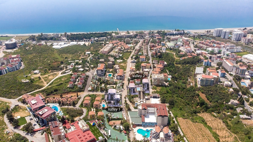 مجمع قيد الانشاء -شقق بالتقسيط حتى تاريخ التسليم -في كاستل / الانيا 