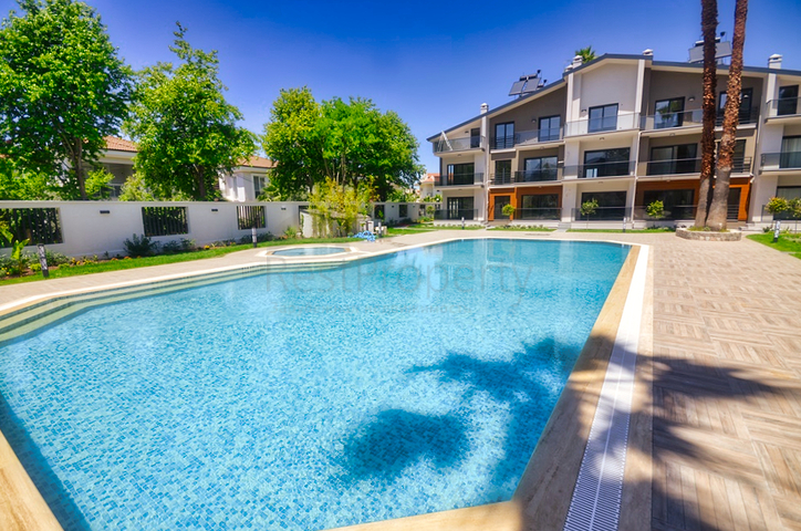 شقة 1 + 1 في مجمع في تشاليش على مسافة قريبة من البحر