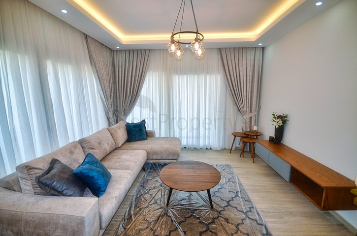 شقة 1 + 1 في مجمع في تشاليش على مسافة قريبة من البحر