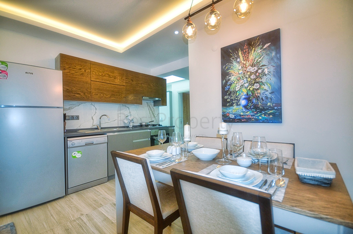 شقة 1 + 1 في مجمع في تشاليش على مسافة قريبة من البحر