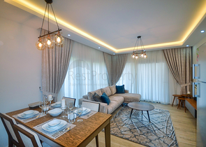 شقة 1 + 1 في مجمع في تشاليش على مسافة قريبة من البحر