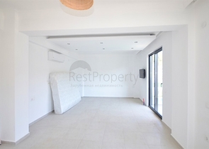 فيلا 4 + 1 في أوفاجيك فتحية