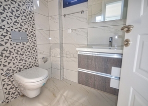 فيلا 4 + 1 في أوفاجيك فتحية