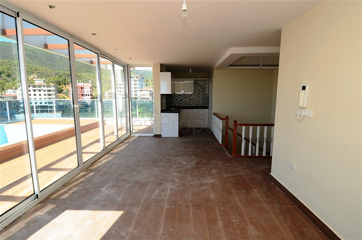 واحد من أضخم المجمعات السكنية في ألانيا 