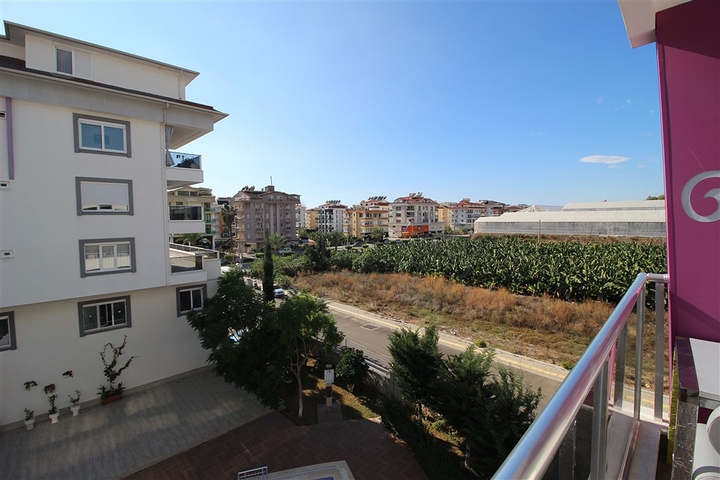 مجمع انيق -قريب من البحر والخدمات -شقة 1+1 - مفروشة -في كاستل / الانيا 