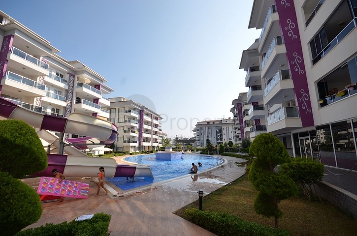 مجمع انيق -قريب من البحر والخدمات -شقة 1+1 - مفروشة -في كاستل / الانيا 