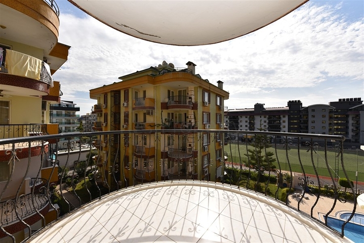 موقع مركزي - قريبة من البحر -شقة 2 غرفة وصالة -في اوبا / الانيا 