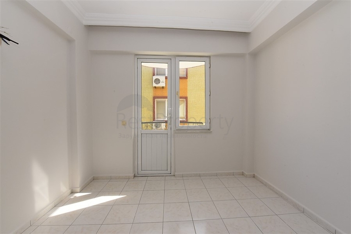 موقع مركزي - قريبة من البحر -شقة 2 غرفة وصالة -في اوبا / الانيا 