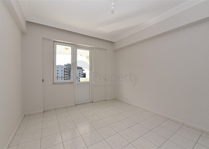 موقع مركزي - قريبة من البحر -شقة 2 غرفة وصالة -في اوبا / الانيا 