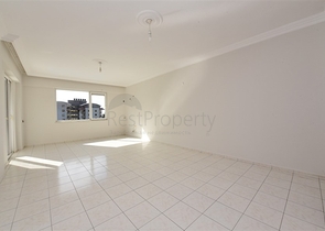 موقع مركزي - قريبة من البحر -شقة 2 غرفة وصالة -في اوبا / الانيا 