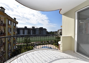 موقع مركزي - قريبة من البحر -شقة 2 غرفة وصالة -في اوبا / الانيا 