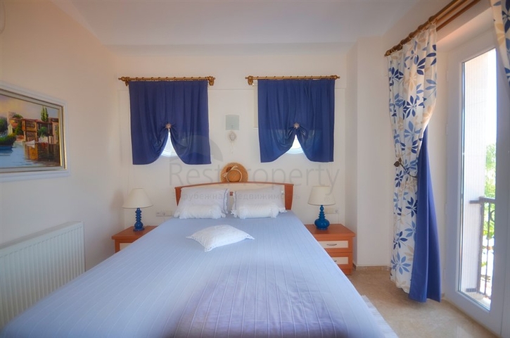 فيلا منفصلة 3 + 1 في اوفاجيك فتحية