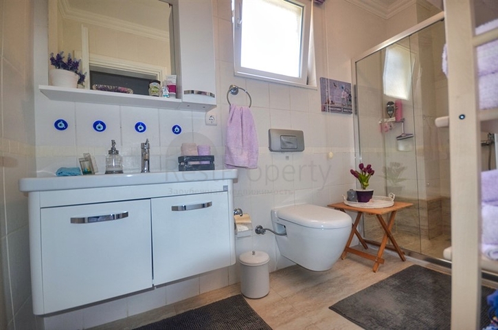 فيلا منفصلة 3 + 1 في اوفاجيك فتحية