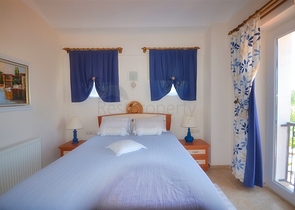 فيلا منفصلة 3 + 1 في اوفاجيك فتحية