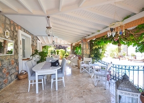 فيلا منفصلة 3 + 1 في اوفاجيك فتحية