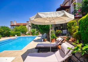 فيلا منفصلة 3 + 1 في اوفاجيك فتحية