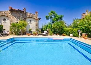 فيلا منفصلة 3 + 1 في اوفاجيك فتحية