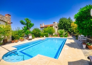 فيلا منفصلة 3 + 1 في اوفاجيك فتحية