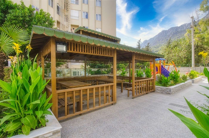 شقة بغرفة نوم واحدة في مبنى جديد في كونيالتي أنطاليا