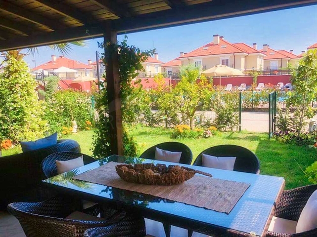 فيلا 5 + 2 مع امكانية الحصول على الجنسية التركية