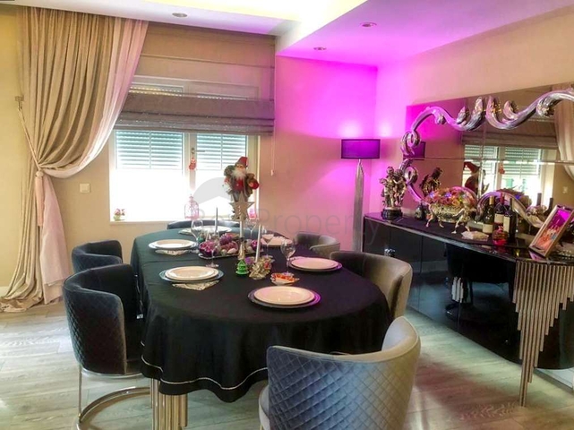 فيلا 5 + 2 مع امكانية الحصول على الجنسية التركية