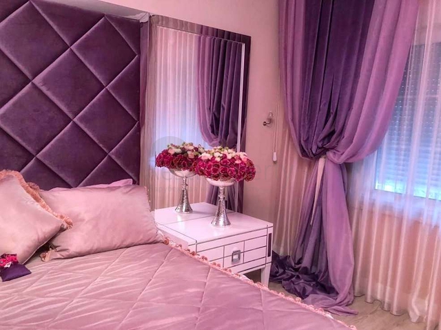 فيلا 5 + 2 مع امكانية الحصول على الجنسية التركية