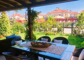 فيلا 5 + 2 مع امكانية الحصول على الجنسية التركية