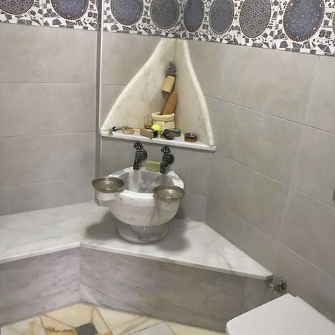 فيلا 4 + 1 مع مسبح خاص في كاليس فتحية