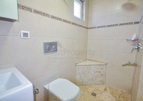 فيلا 4 + 1 مع مسبح خاص في كاليس فتحية