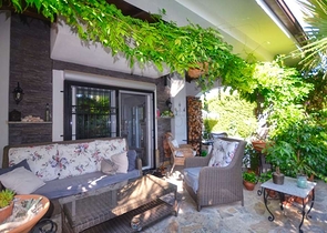 فيلا 4 + 1 مع مسبح خاص في كاليس فتحية