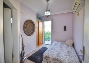 فيلا 4 + 1 مع مسبح خاص في كاليس فتحية