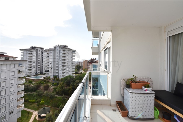 شقة غرفة وصالة -مفروشة -في توسمور / الانيا 