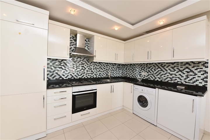 شقة غرفة وصالة -مفروشة -في توسمور / الانيا 