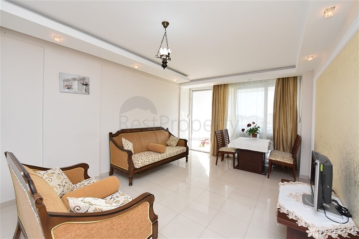 شقة غرفة وصالة -مفروشة -في توسمور / الانيا 