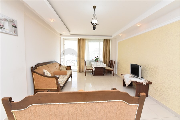 شقة غرفة وصالة -مفروشة -في توسمور / الانيا 