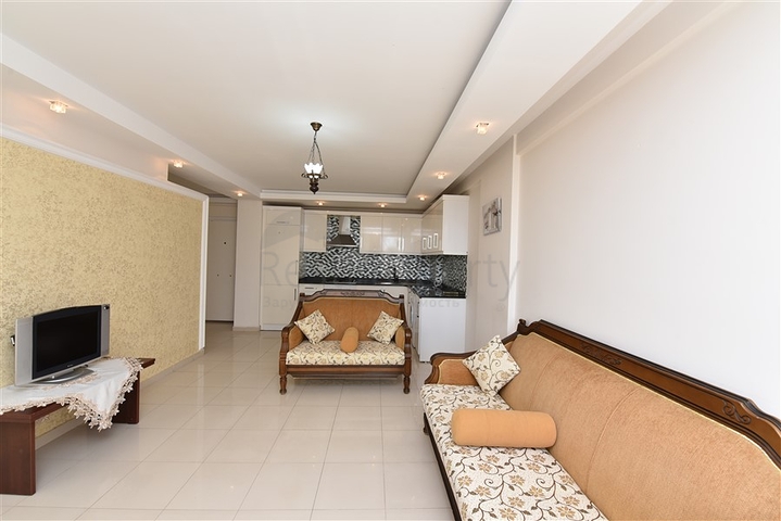 شقة غرفة وصالة -مفروشة -في توسمور / الانيا 