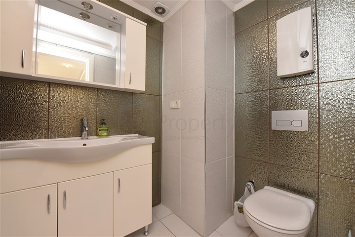 شقة غرفة وصالة -مفروشة -في توسمور / الانيا 