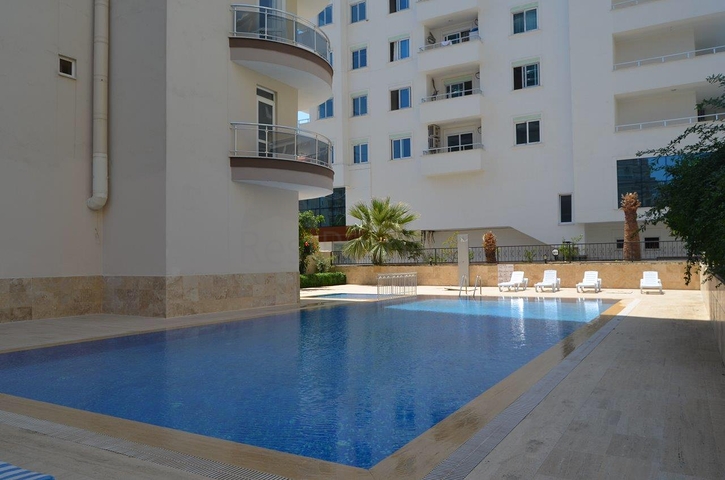 موقع مميز -قريب من البحر والخدمات -في مهموتلار / الانيا 