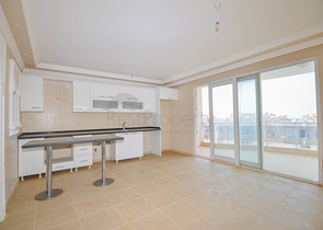 موقع مميز -قريب من البحر والخدمات -في مهموتلار / الانيا 