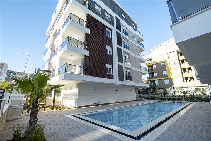 شقة 2 + 1 من المالك في ليمان كونيالتي