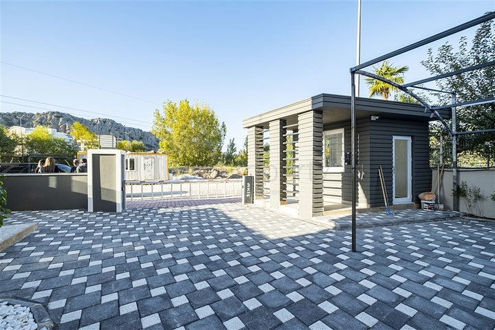 شقة 2 + 1 من المالك في ليمان كونيالتي